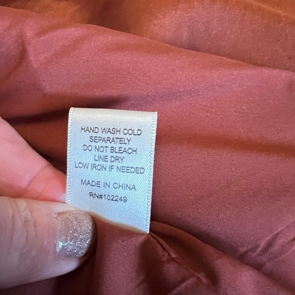 NWT- Skies are Blue Amber Satin Blazer Size- Medium - Picture 9 of 9